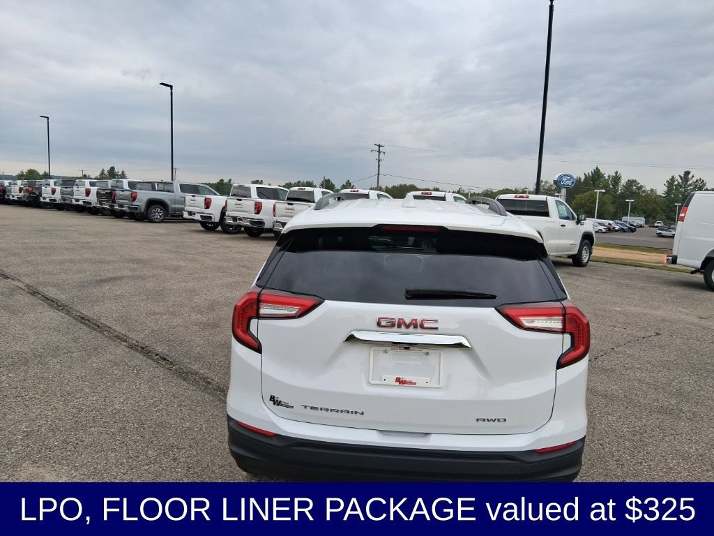 Used 2022 GMC Terrain SLE w/ Driver Convenience Package AWD/4WD image 6