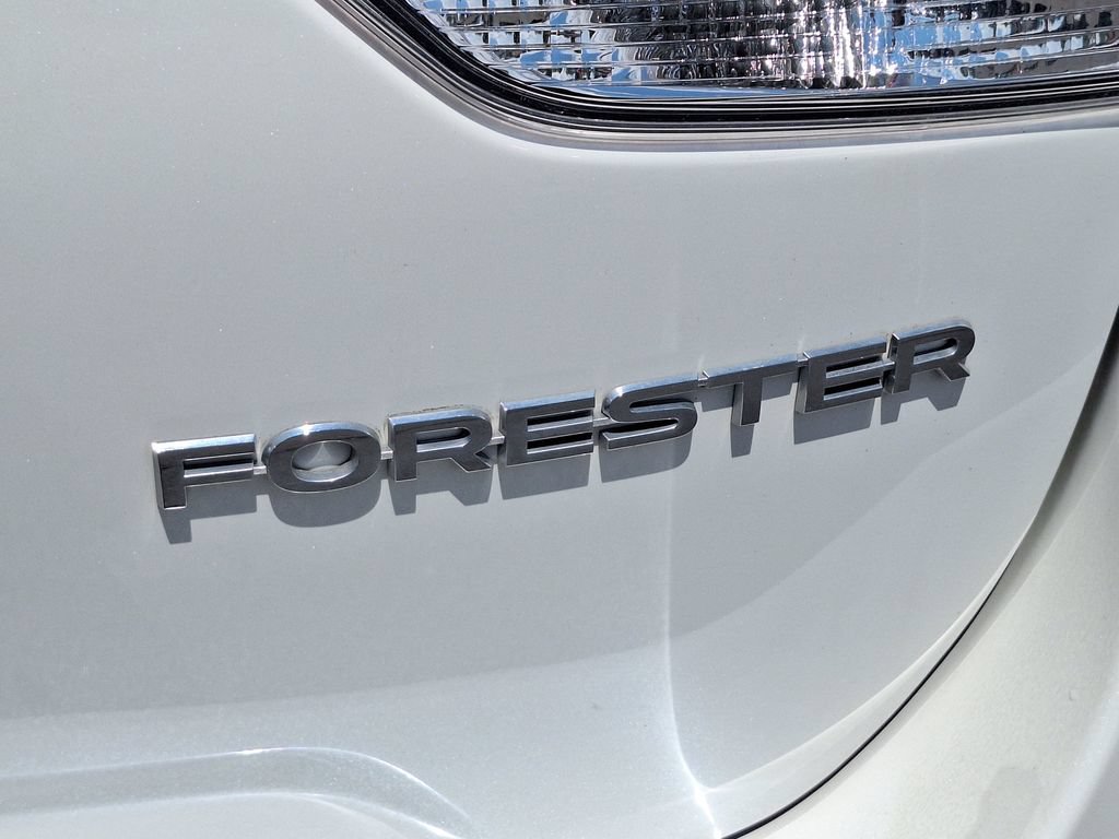 Used 2023 Subaru Forester AWD/4WD image 26