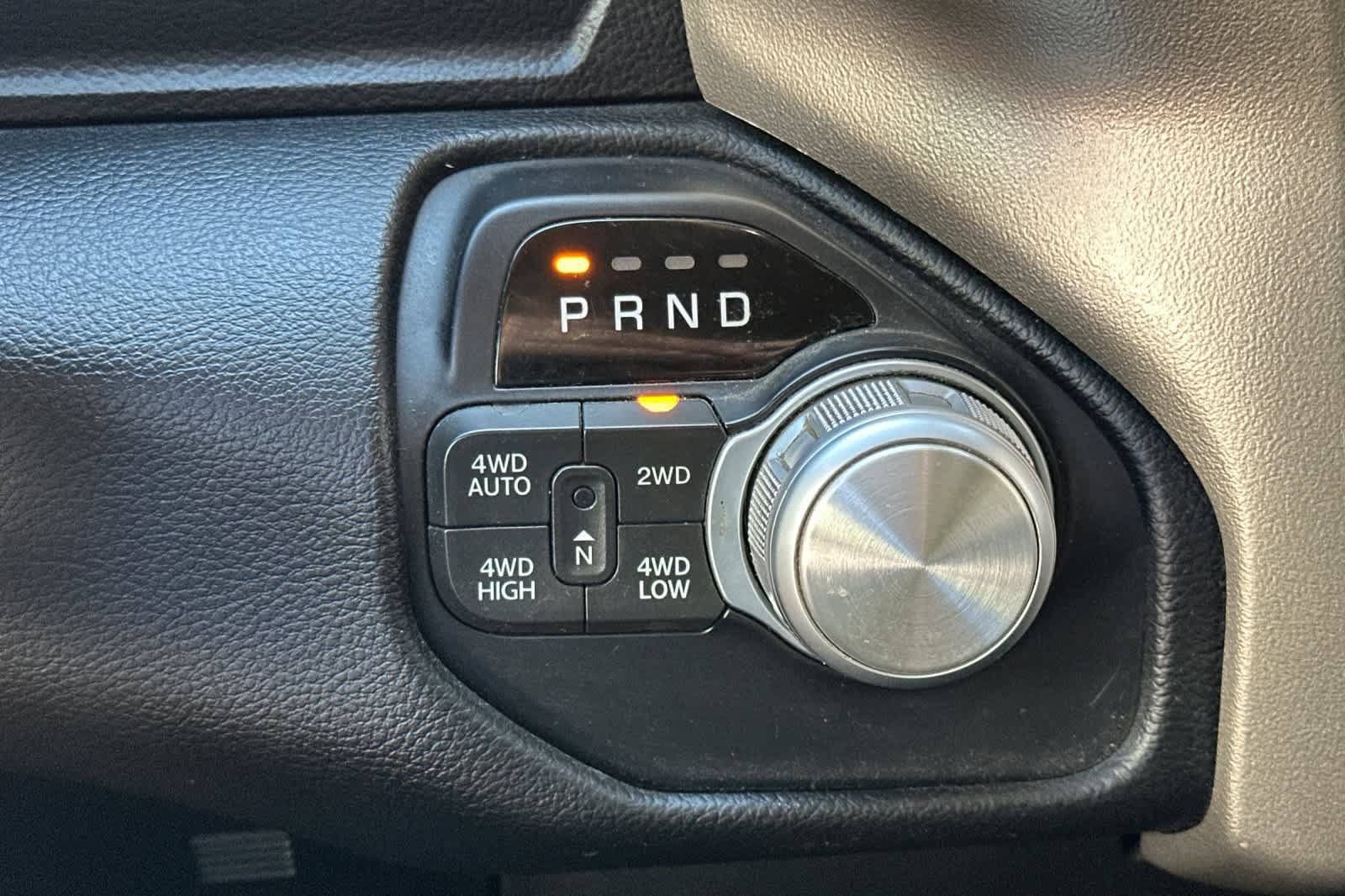 Used 2019 RAM 1500 Laramie AWD/4WD image 26