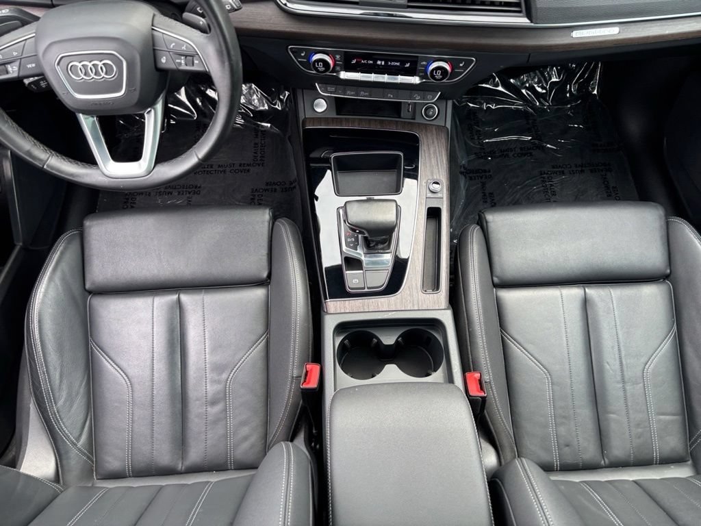 Used 2023 Audi Q5 2.0T Premium w/ Convenience Package AWD/4WD image 18