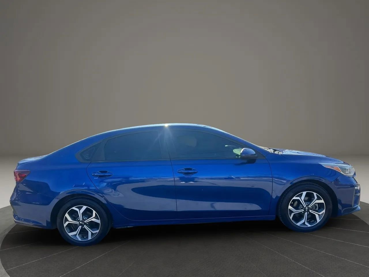 Used 2021 Kia Forte LXS image 4