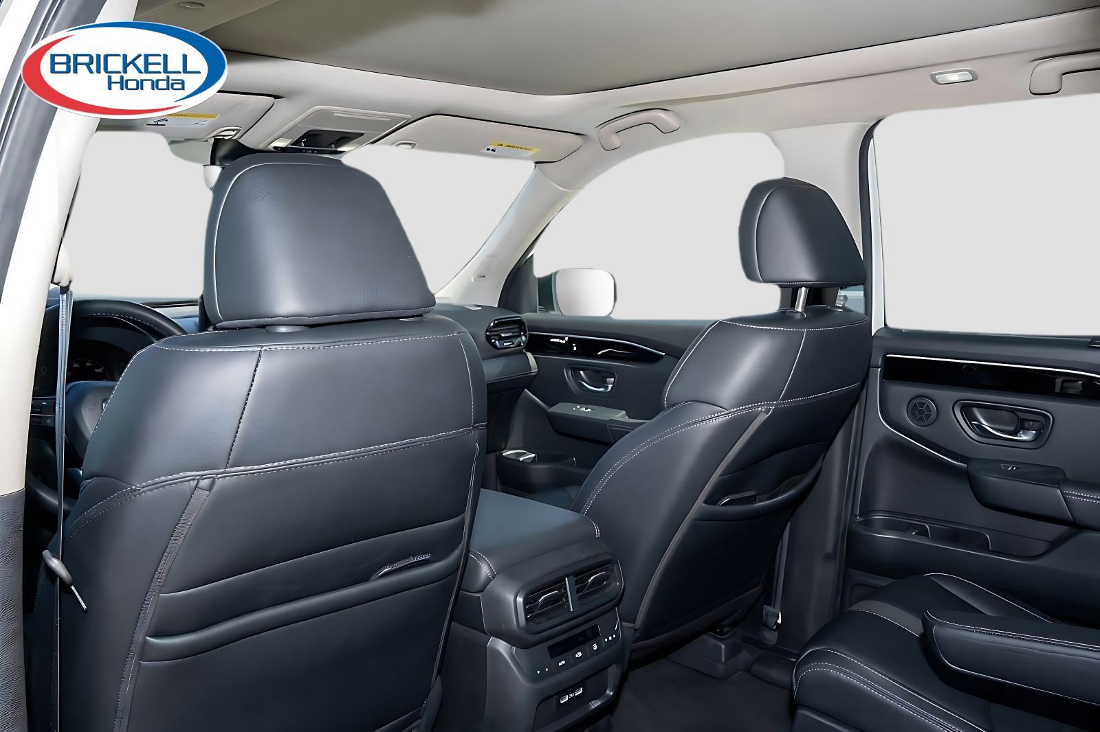 Used 2023 Honda Pilot Touring image 24