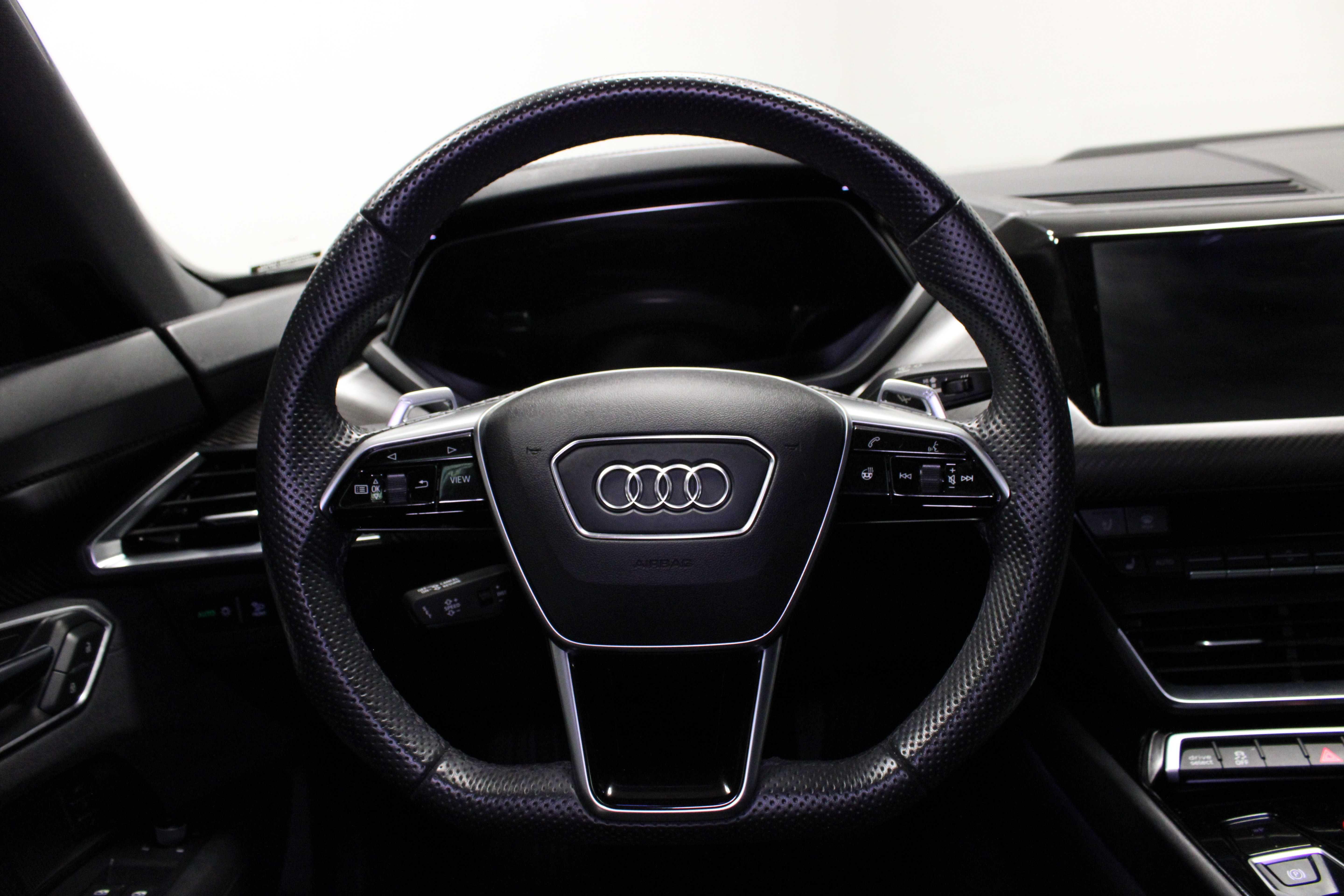 Used 2023 Audi e-tron GT Prestige w/ Prestige Package AWD/4WD image 21