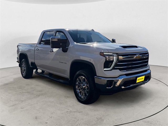 Certified 2025 Chevrolet Silverado 3500 LTZ w/ LTZ Plus Package image 7