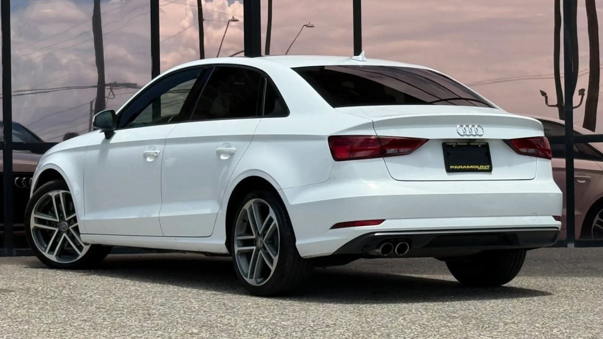 Used 2017 Audi A3 2.0T Premium w/ Convenience Package FWD image 7