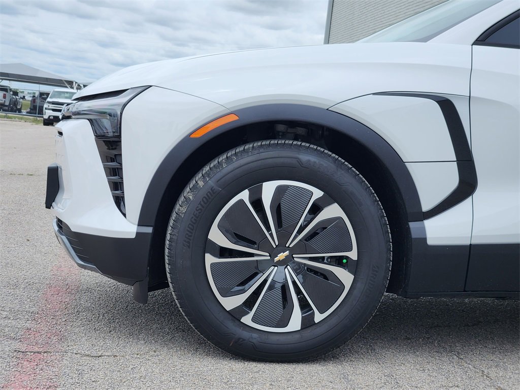 New 2025 Chevrolet Blazer EV LT image 5