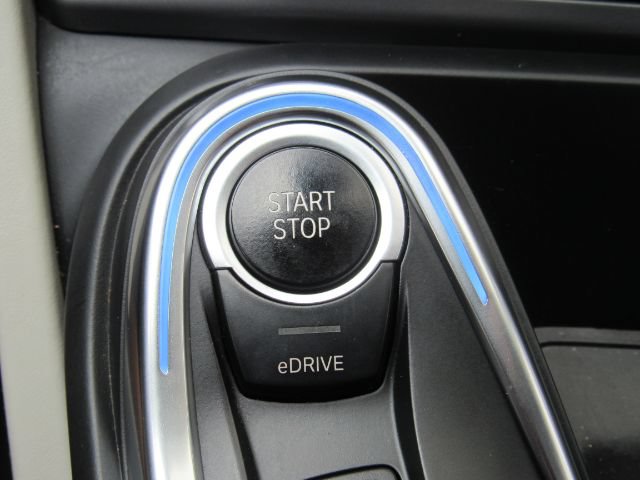 Used 2014 BMW i8 AWD/4WD image 35