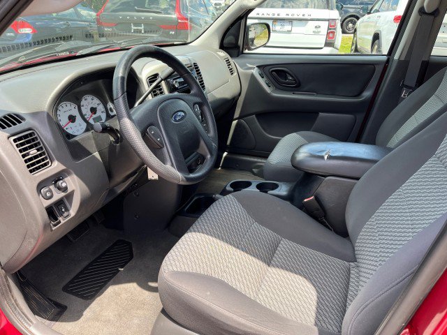 Used 2004 Ford Escape XLT AWD/4WD image 13