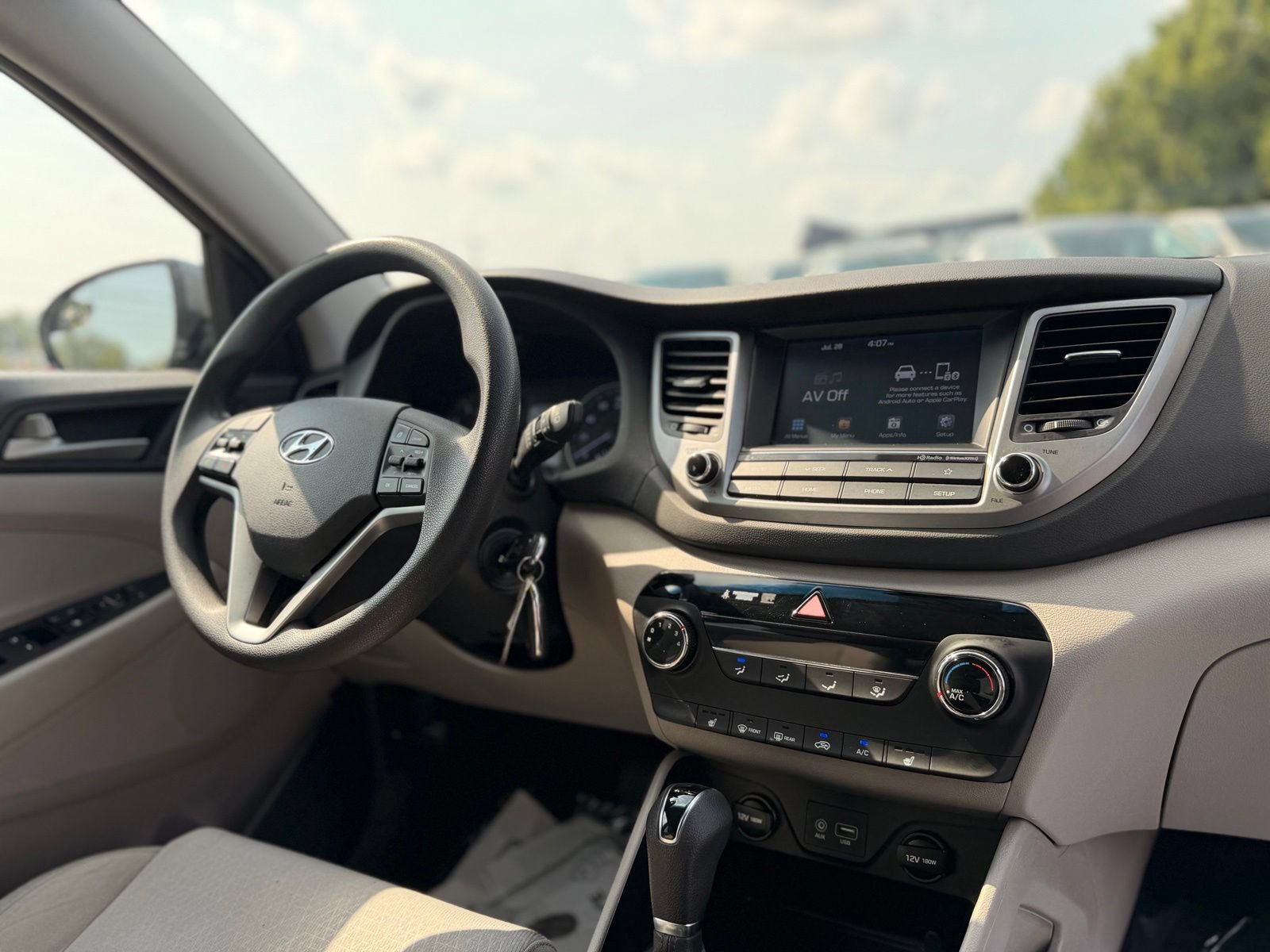 Used 2018 Hyundai Tucson SEL FWD image 35