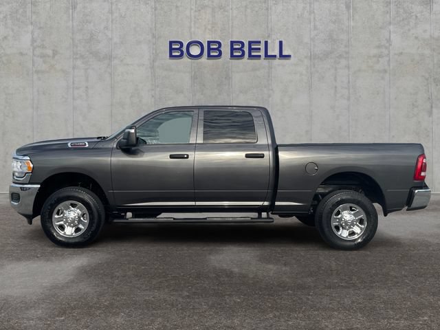 Used 2024 RAM 2500 Tradesman w/ Chrome Appearance Group AWD/4WD image 2
