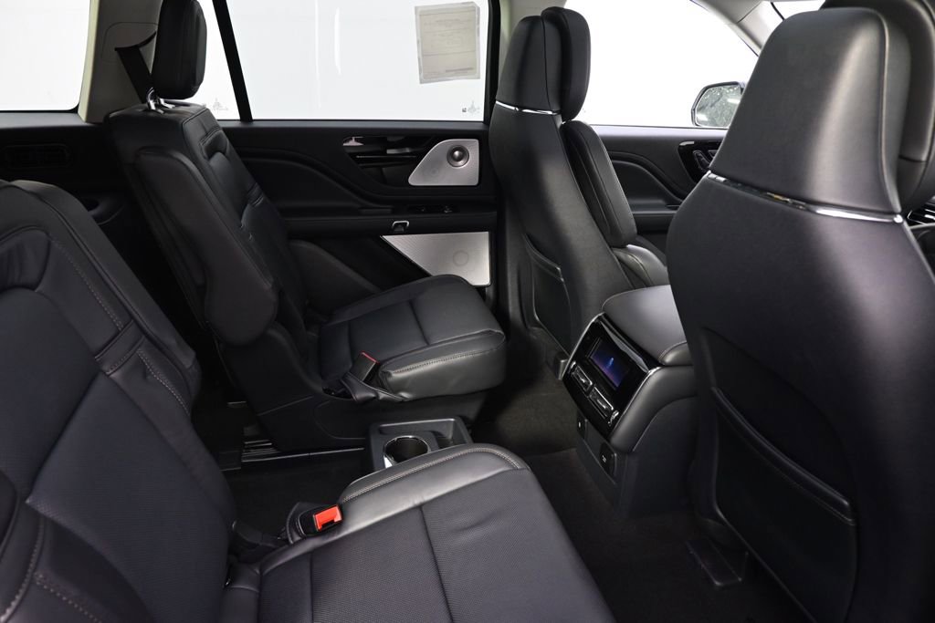 New 2026 Lincoln Aviator Reserve image 18
