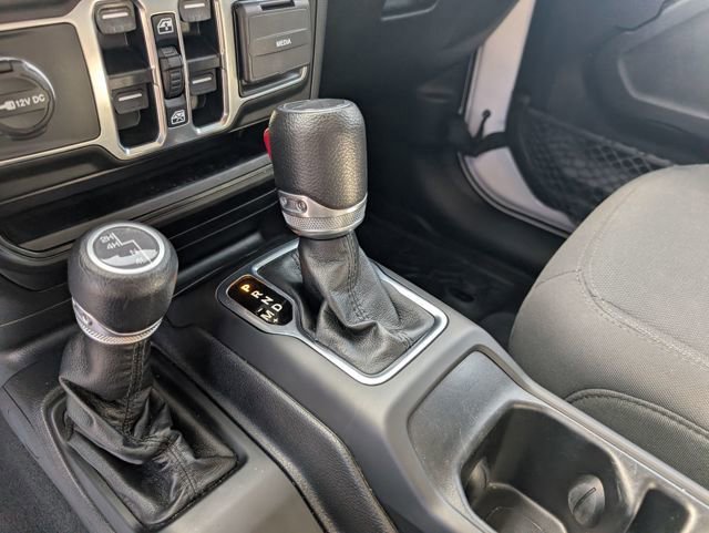 Used 2022 Jeep Gladiator Sport AWD/4WD image 21