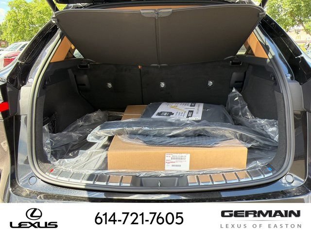 New 2026 Lexus NX 350h AWD image 15