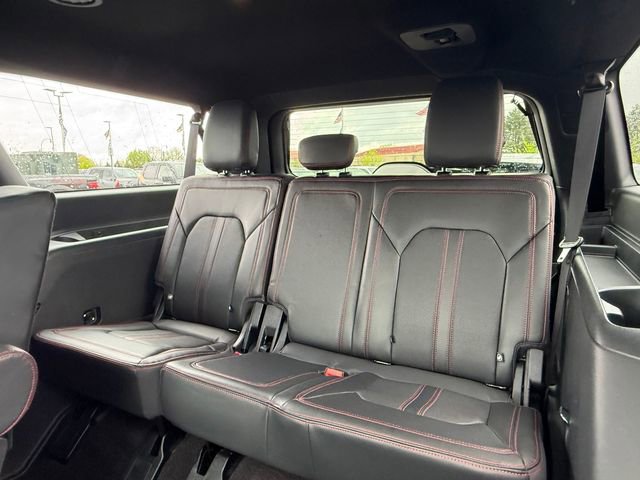 Certified 2022 Ford Expedition Max Limited AWD/4WD image 11