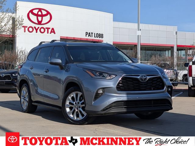 Used 2022 Toyota Highlander Limited