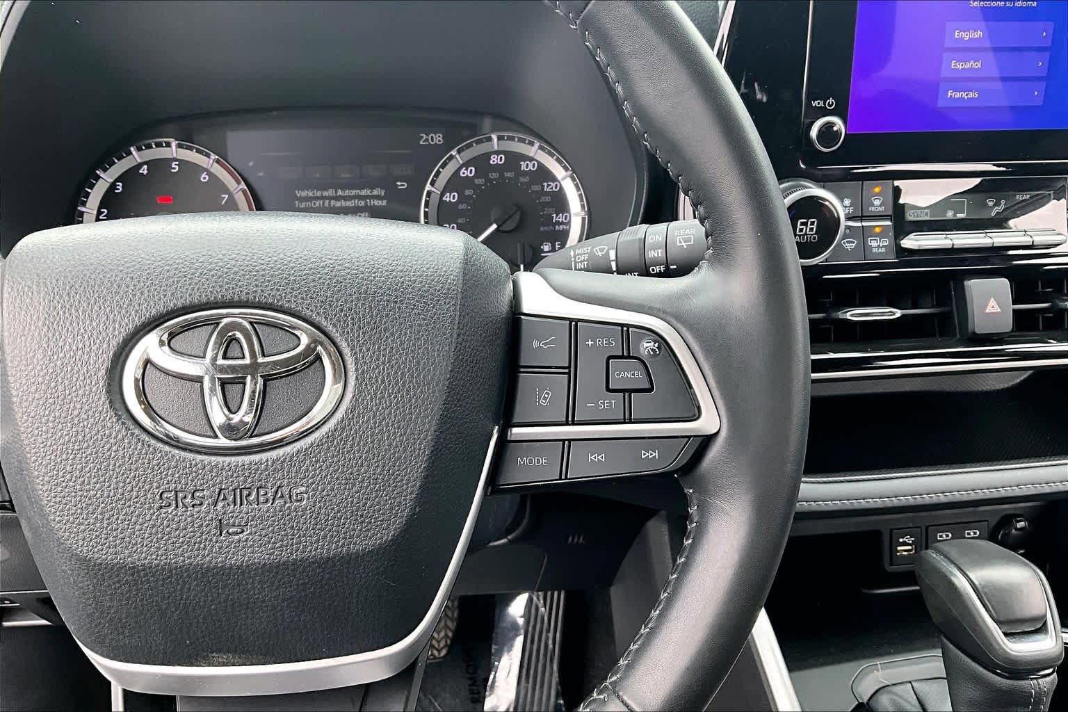 Certified 2024 Toyota Highlander LE AWD/4WD image 25
