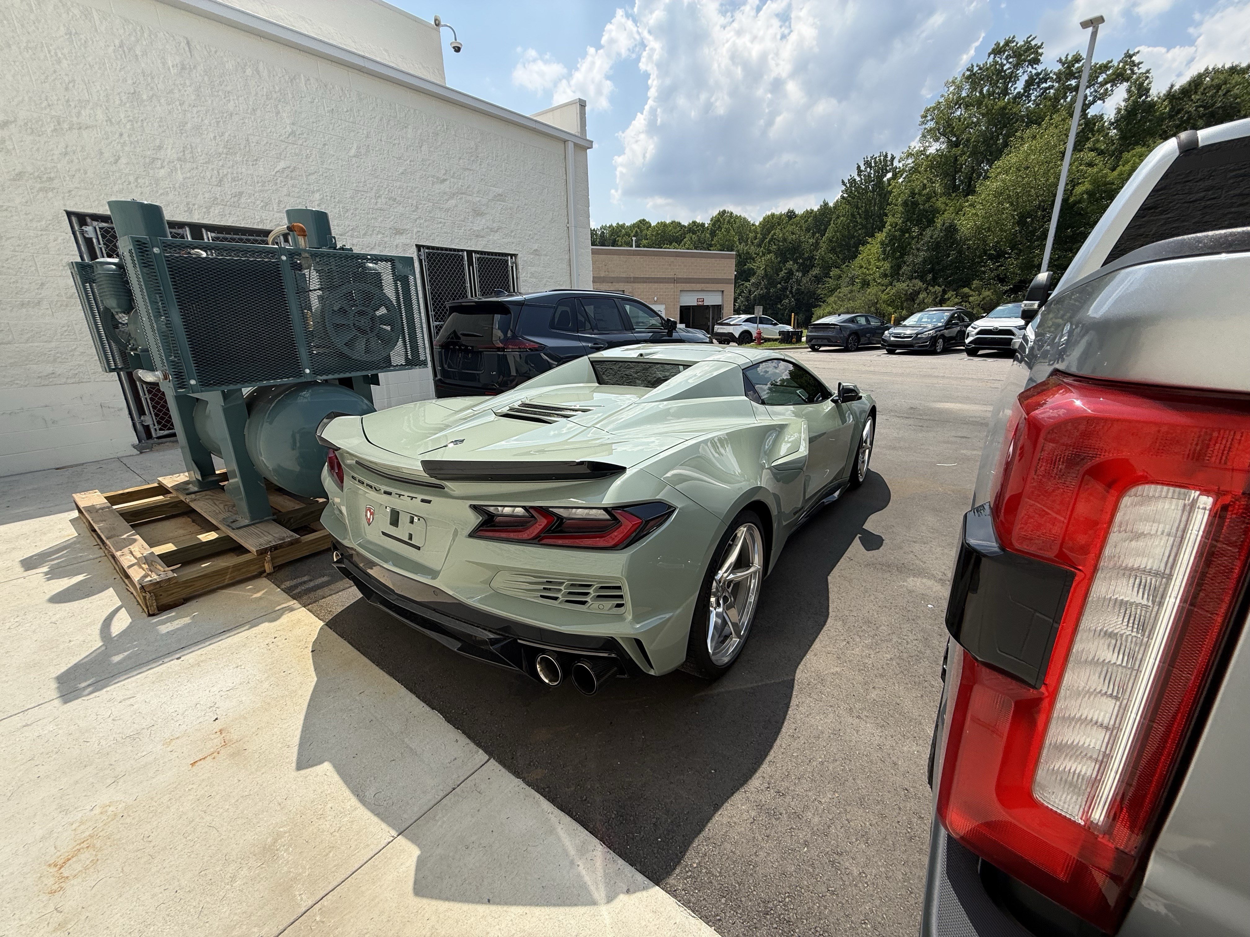 Used 2024 Chevrolet Corvette E-Ray w/ ZER Performance Package AWD/4WD image 7
