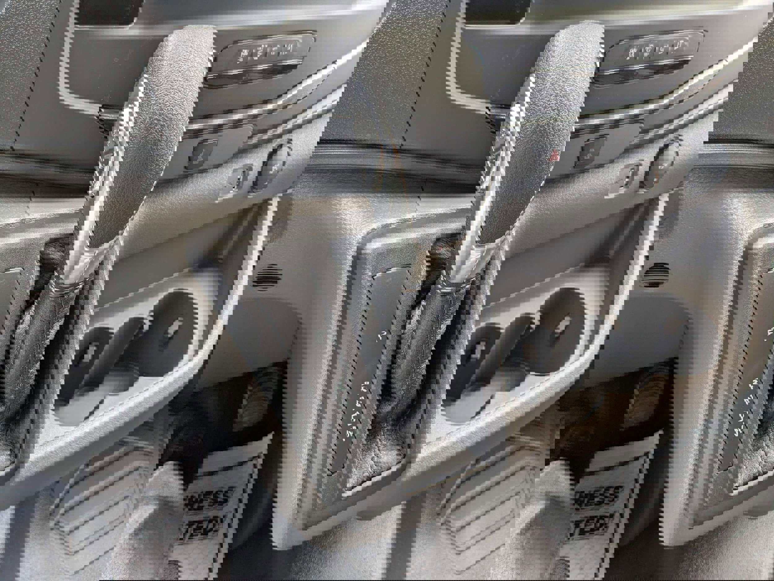 New 2026 Ford Transit 250 148 Medium Roof image 25