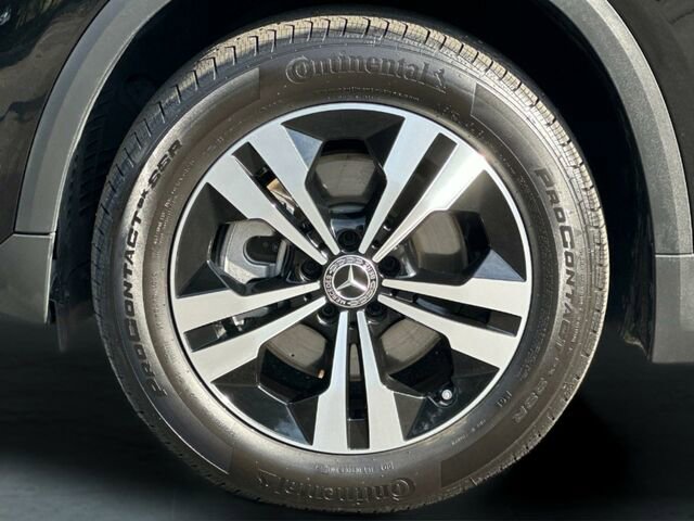 Used 2025 Mercedes-Benz GLA 250 image 34