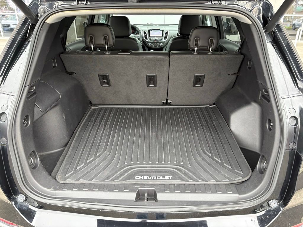 Used 2018 Chevrolet Equinox Premier image 25