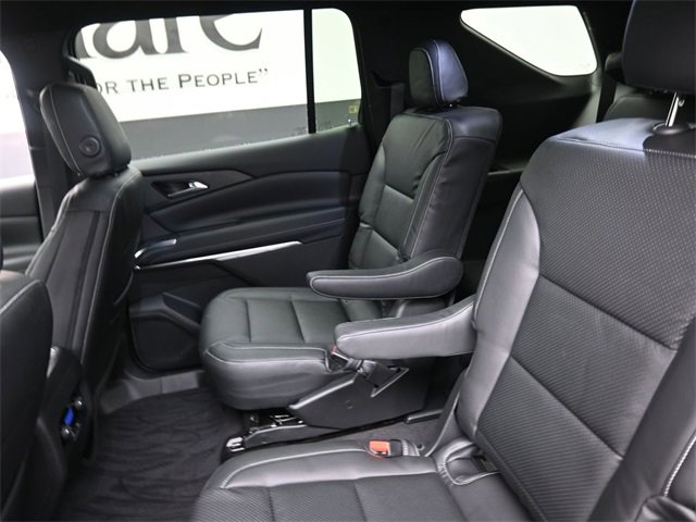 New 2026 Chevrolet Traverse LT w/ LPO, Floor Liner Package image 12