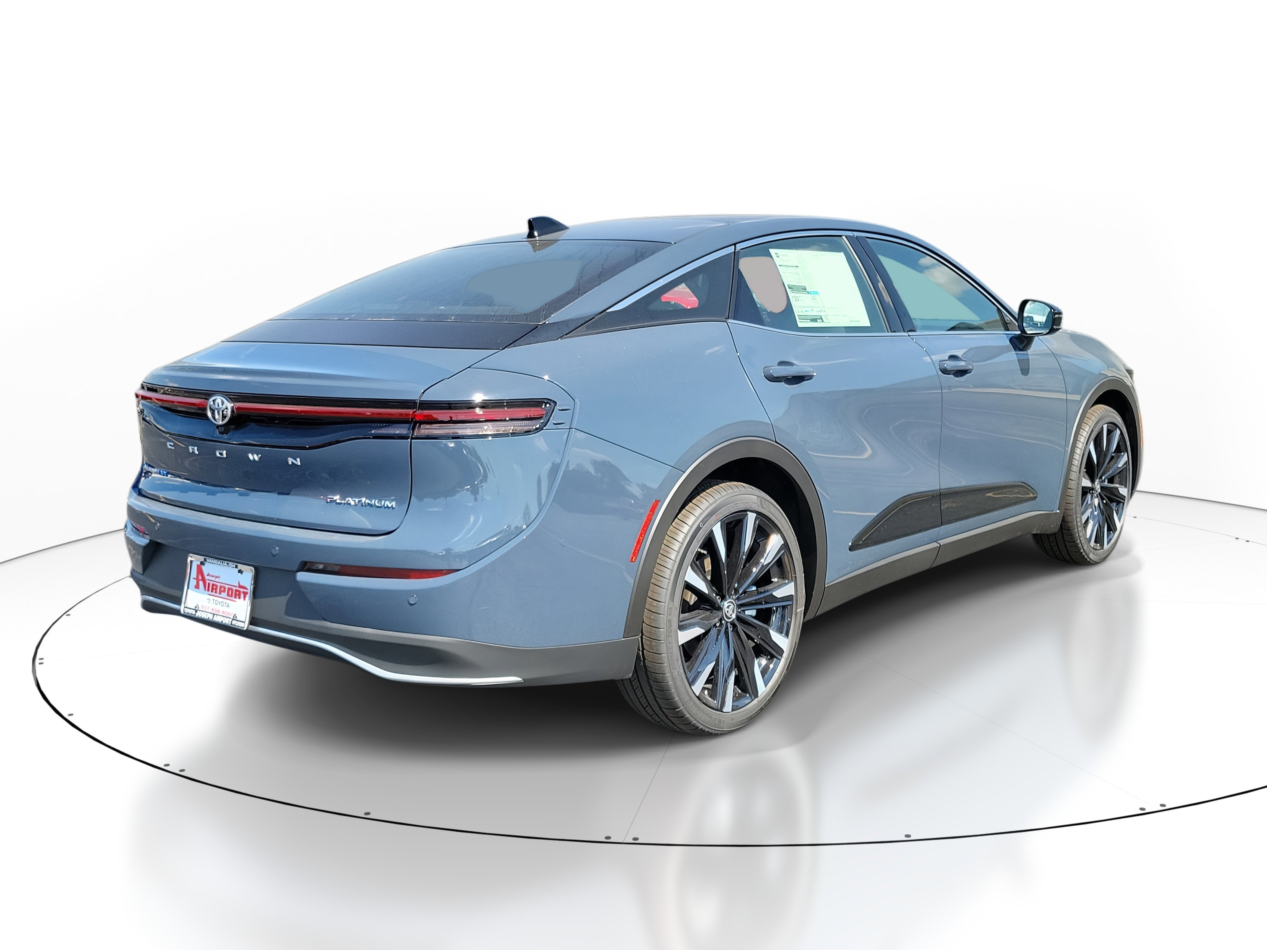 New 2026 Toyota Crown Platinum image 4