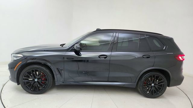 Used 2023 BMW X5 xDrive40i w/ M Sport Package image 3