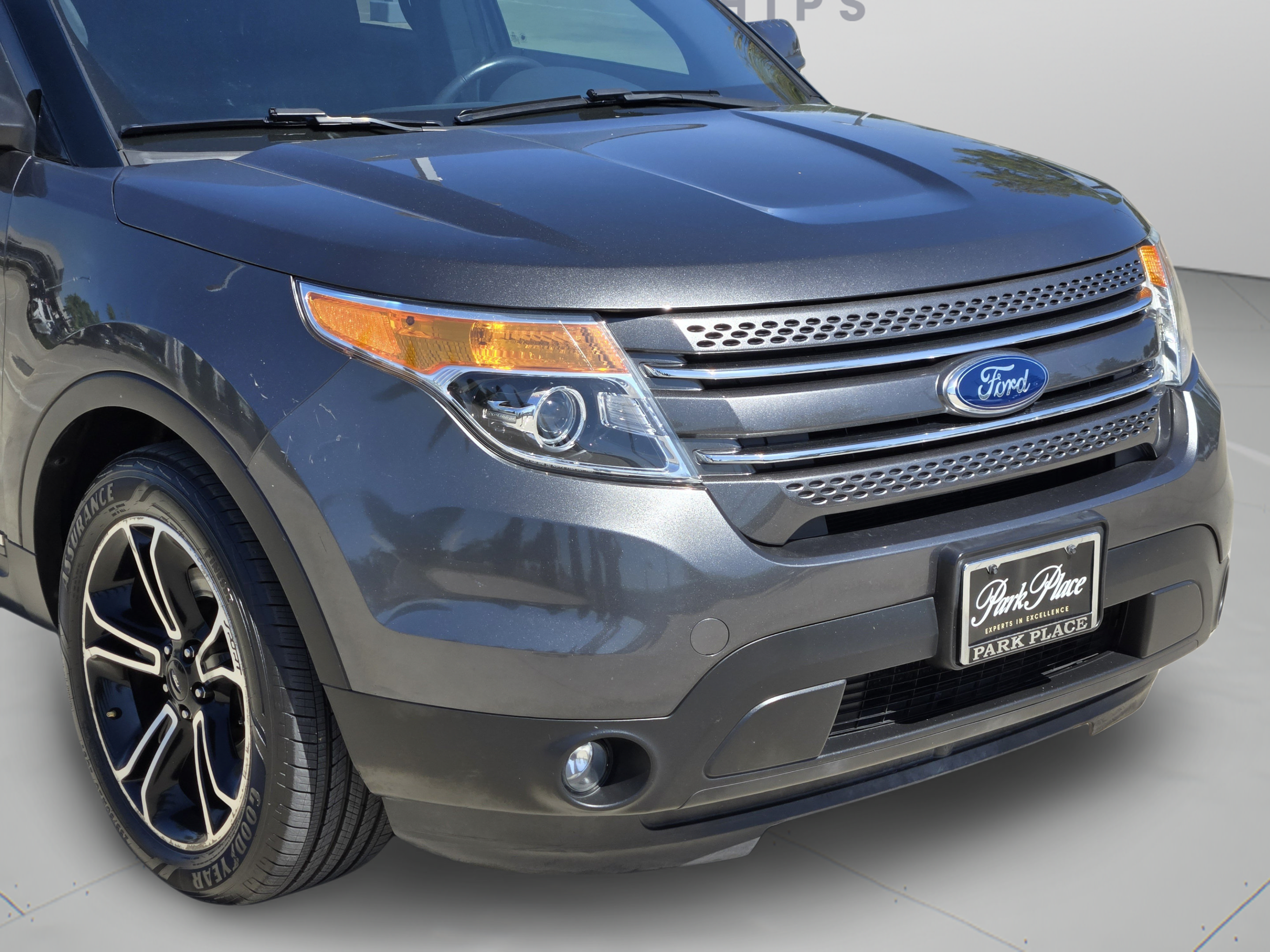 Used 2015 Ford Explorer Limited w/ Equipment Group 301A FWD image 36