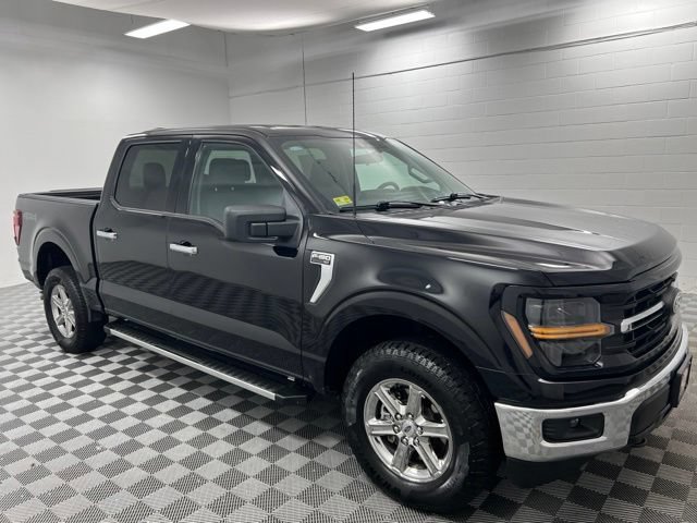 Used 2025 Ford F150 XLT w/ Equipment Group 301A Standard AWD/4WD image 4