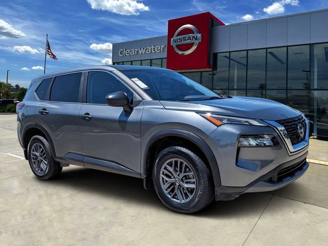 Used 2023 Nissan Rogue S AWD/4WD image 1