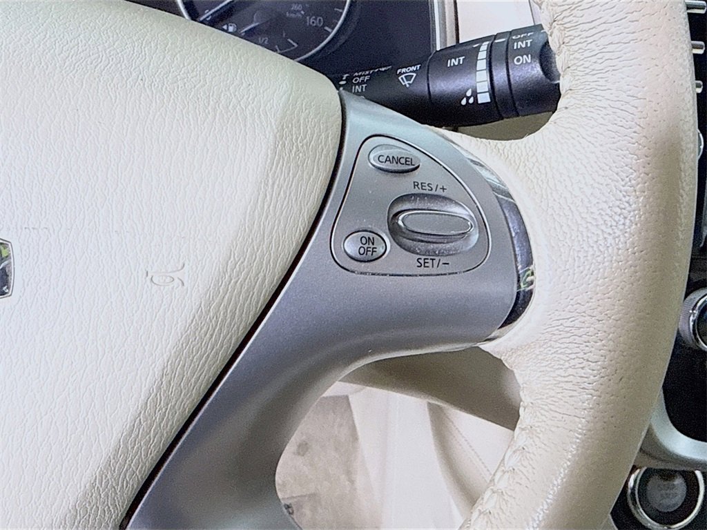 Used 2015 Nissan Murano SV image 21