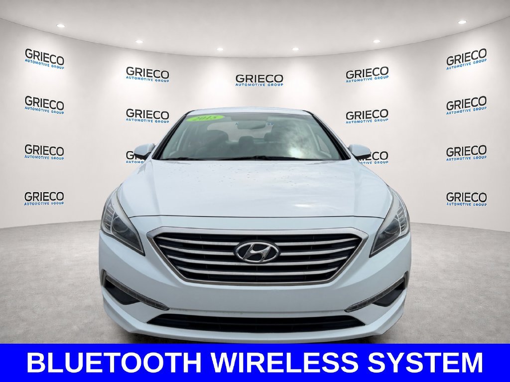 Used 2015 Hyundai Sonata SE FWD image 2