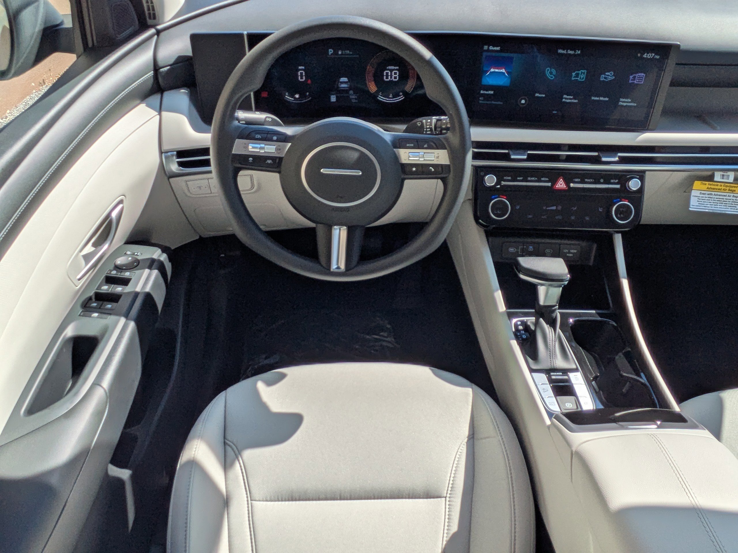 New 2026 Hyundai Tucson SEL image 18