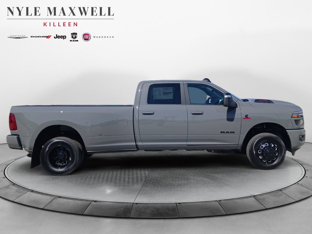 New 2026 RAM 3500 Laramie w/ Night Edition AWD/4WD image 17