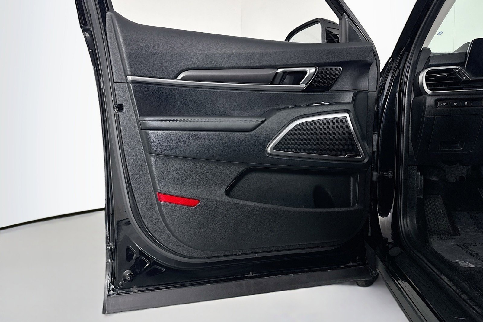 Used 2024 Kia Telluride S w/ S Sunroof Package image 21