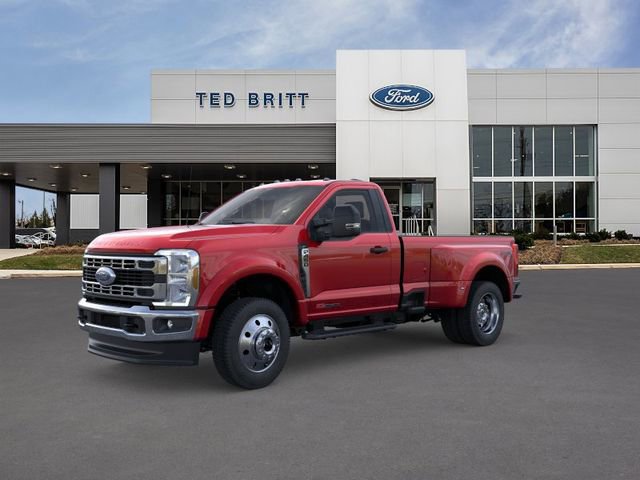 New 2026 Ford F450 XLT w/ FX4 Off-Road Package AWD/4WD image 2