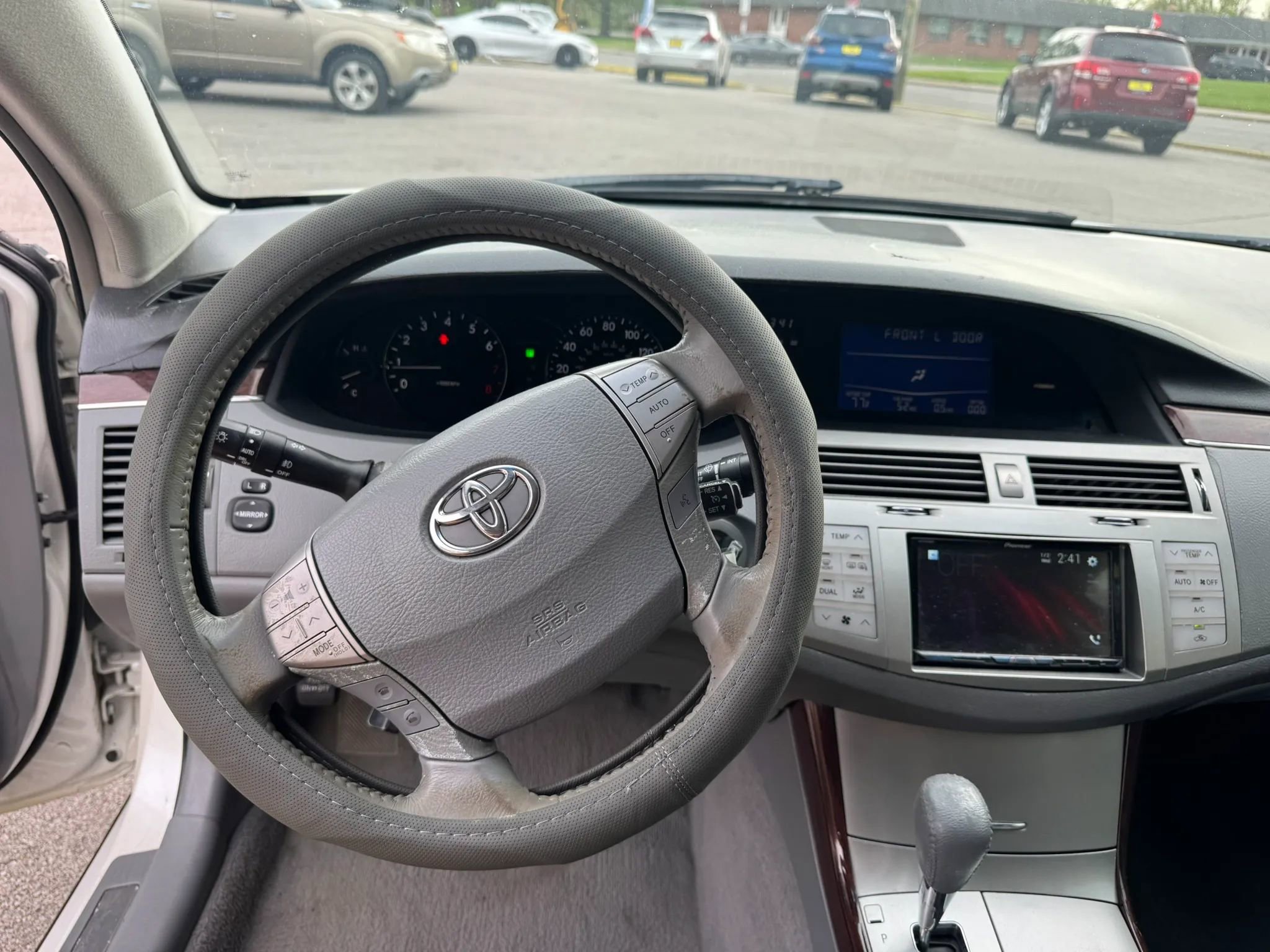 Used 2008 Toyota Avalon XL FWD image 16