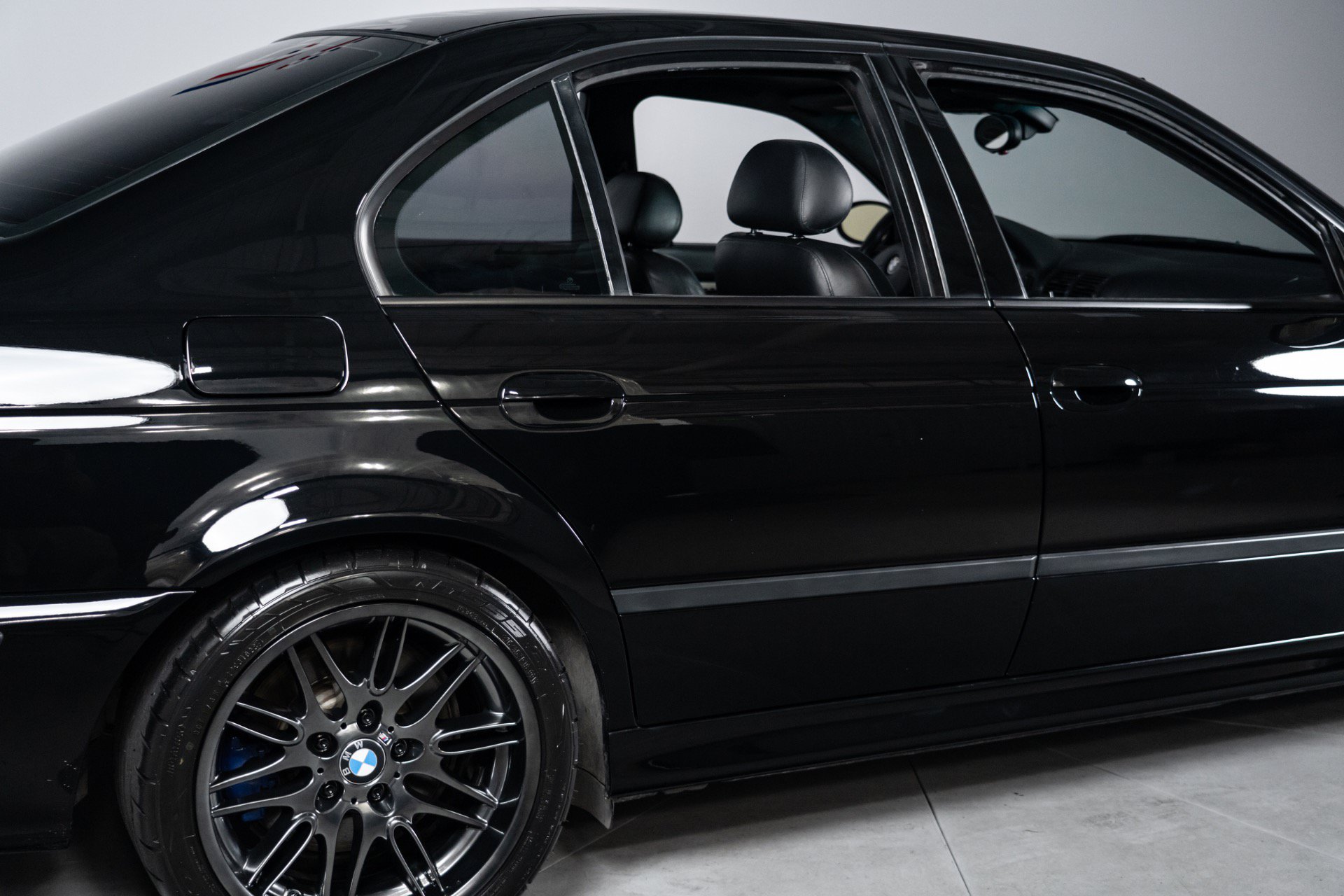 Used 2000 BMW M5 RWD image 24
