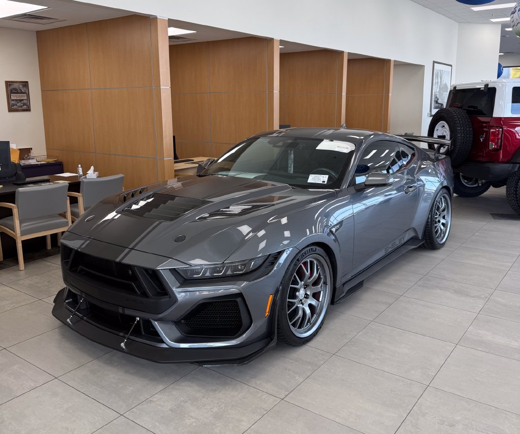 New 2026 Ford Mustang GT Premium w/ GT Performance Package RWD image 2