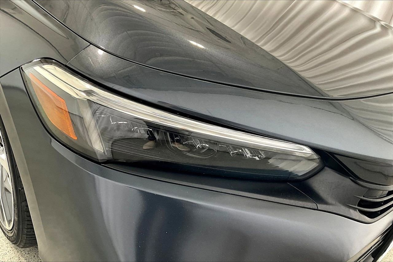 Used 2024 Honda Civic Touring image 12