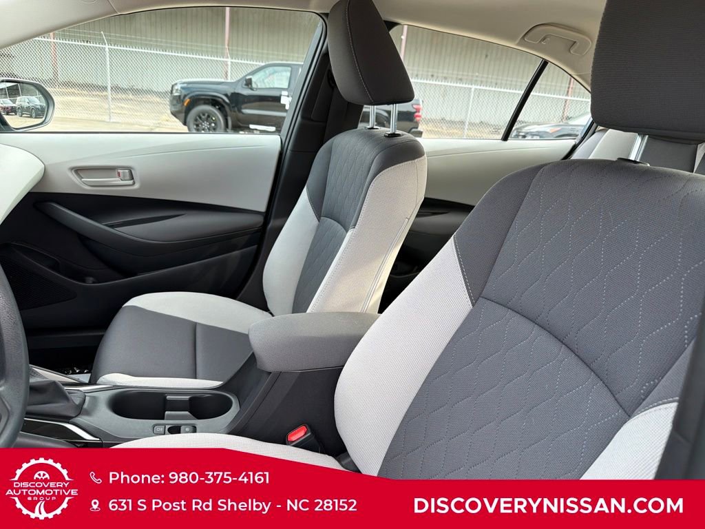 Used 2026 Toyota Corolla LE image 14