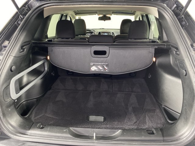 Used 2018 Jeep Cherokee Latitude w/ Safety Group AWD/4WD image 32