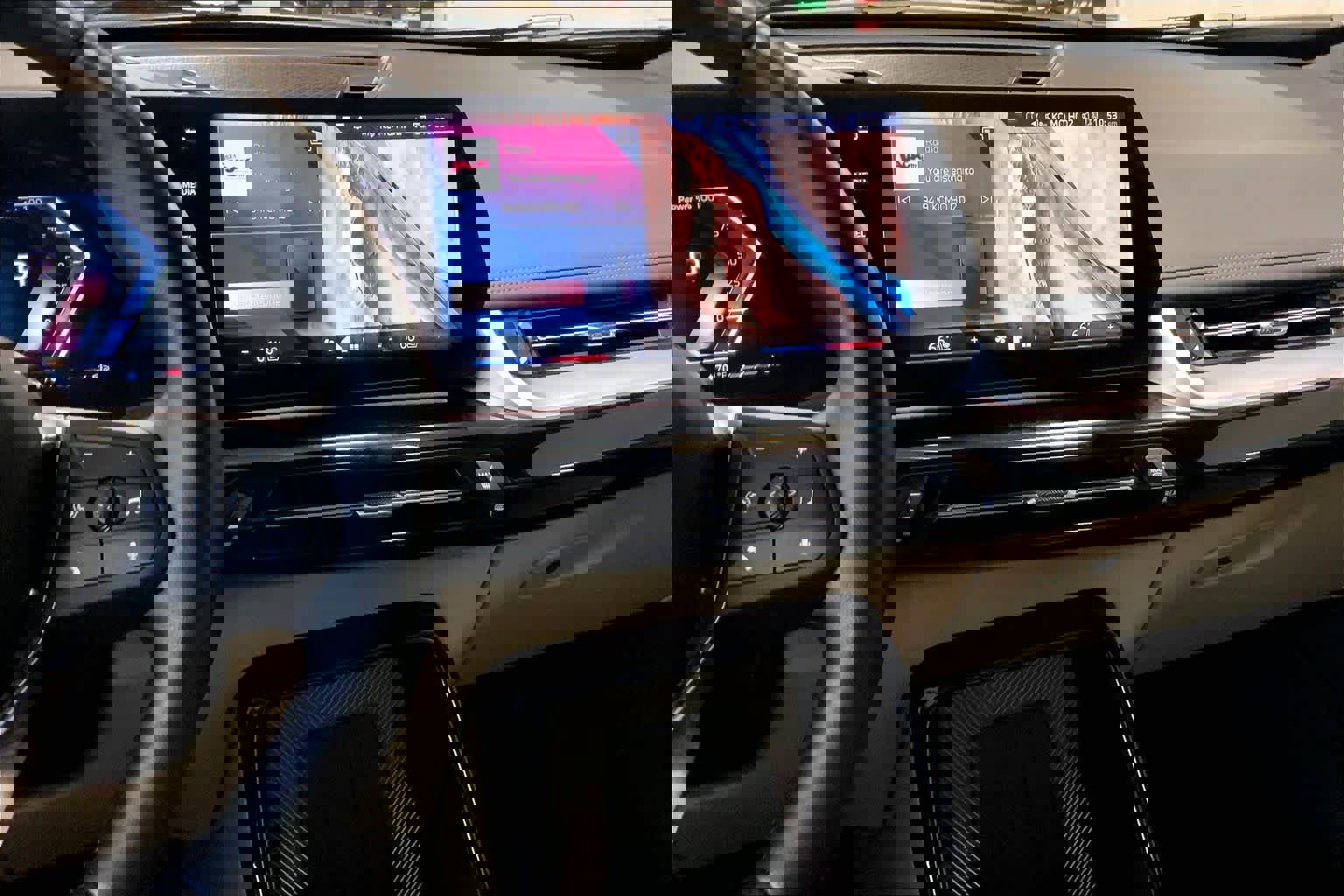 Certified 2024 BMW X1 xDrive28i w/ Convenience Package image 7