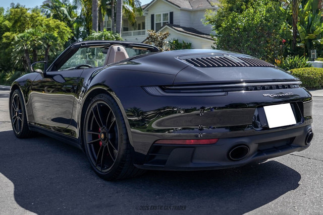 Used 2024 Porsche 911 Cabriolet image 6