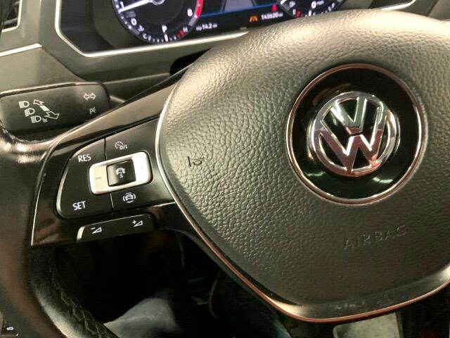 Used 2019 Volkswagen Tiguan SEL Premium image 22