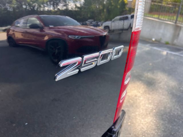 Used 2018 Mercedes-Benz Sprinter 2500 image 30