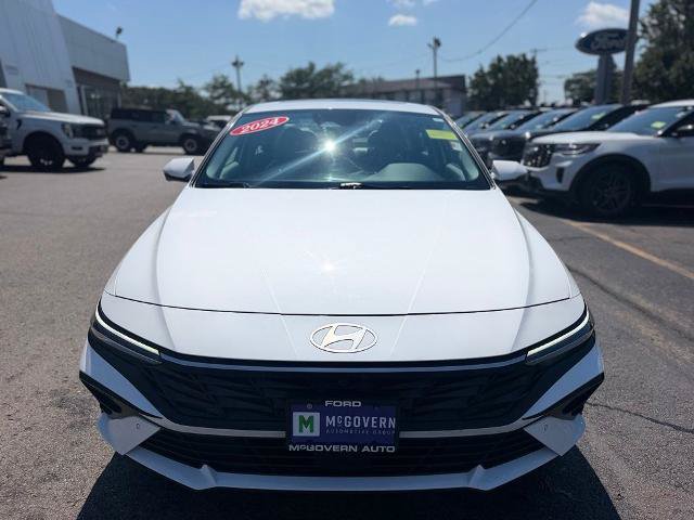 Used 2024 Hyundai Elantra Limited FWD image 12
