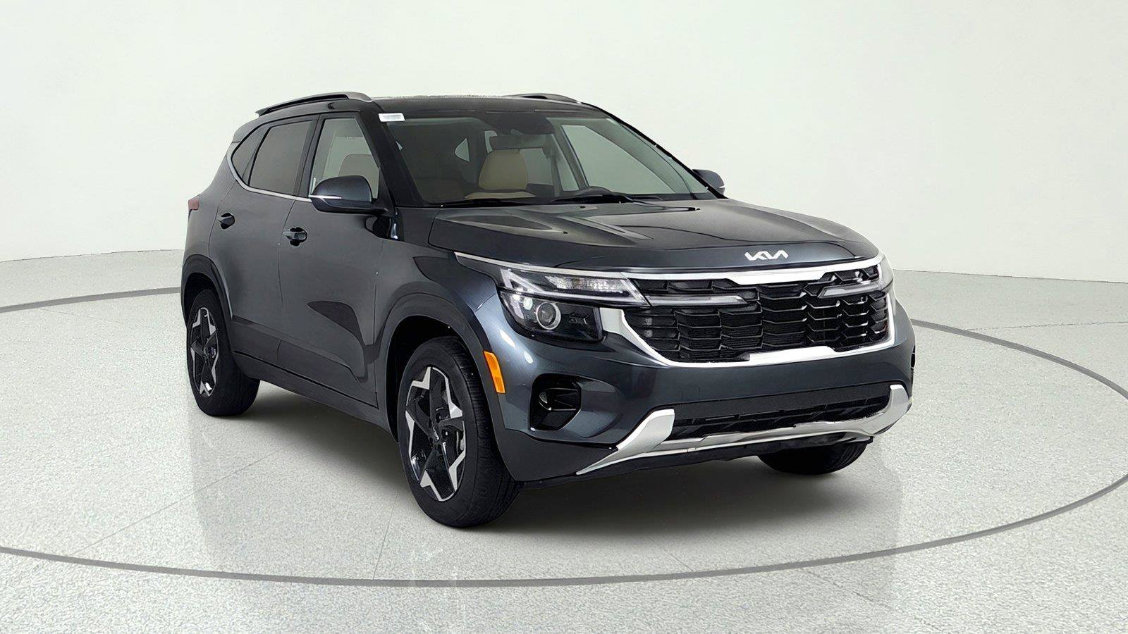 Used 2025 Kia Seltos EX w/ EX Sunroof Package