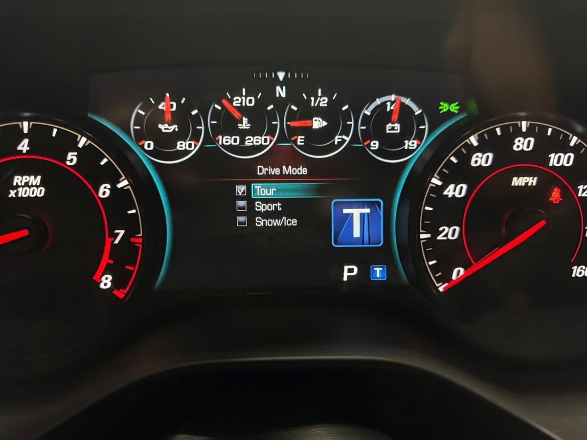 Used 2016 Chevrolet Camaro LT RWD image 37