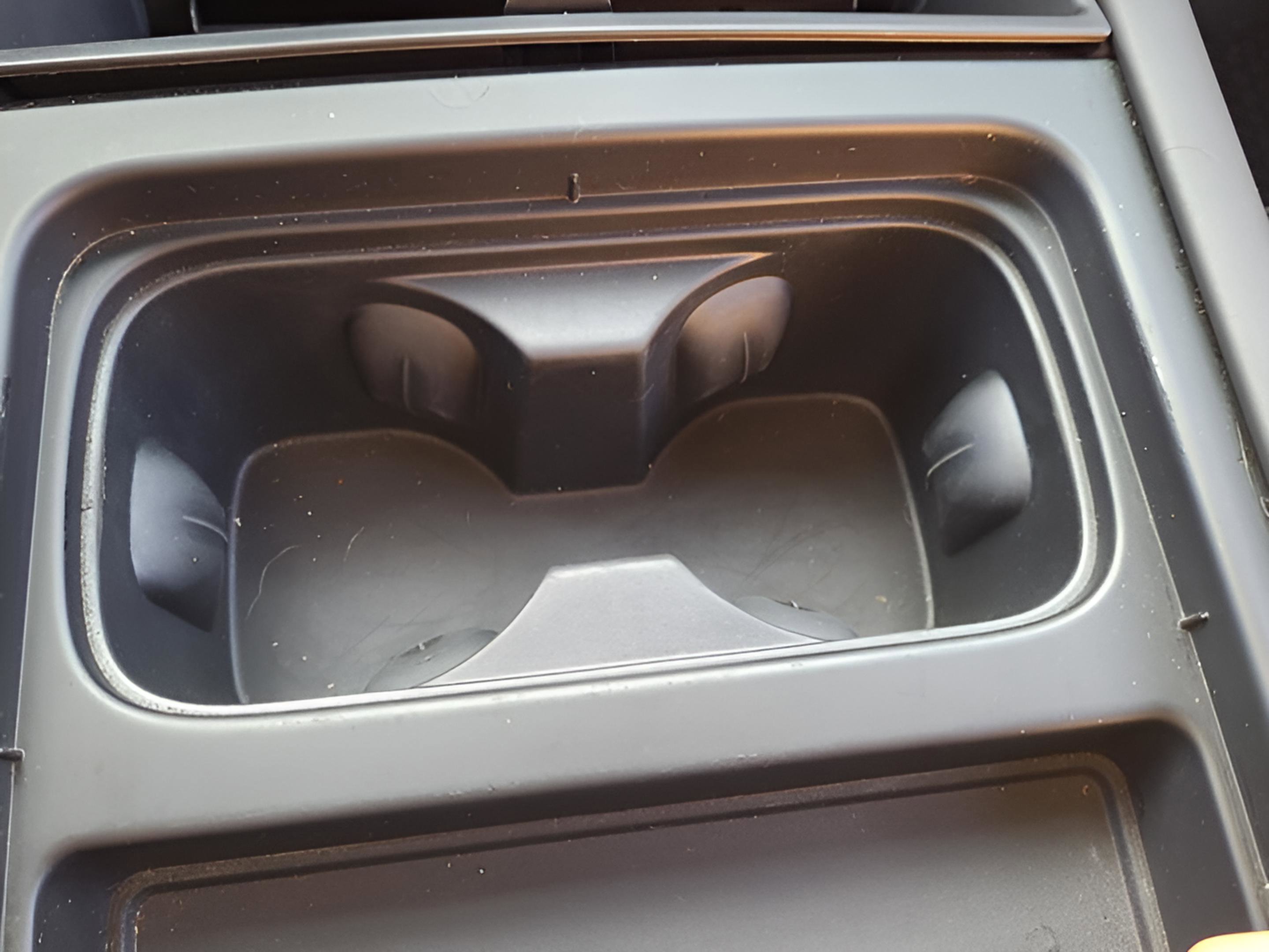 Used 2023 Land Rover Defender 110 X-Dynamic SE image 17